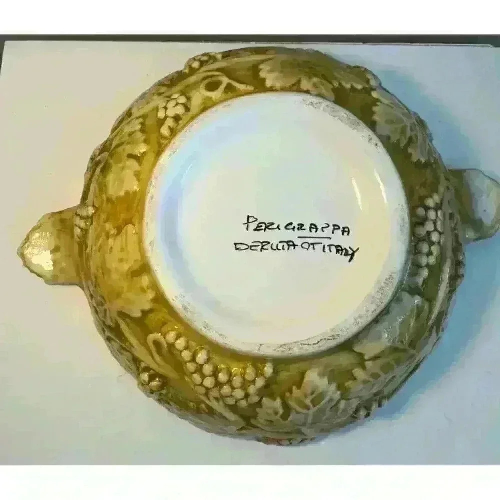 Vintage Perigrappa of Deruta Italy Round Covered Vegetable Serving Dish Yellow - Picture 6 of 10